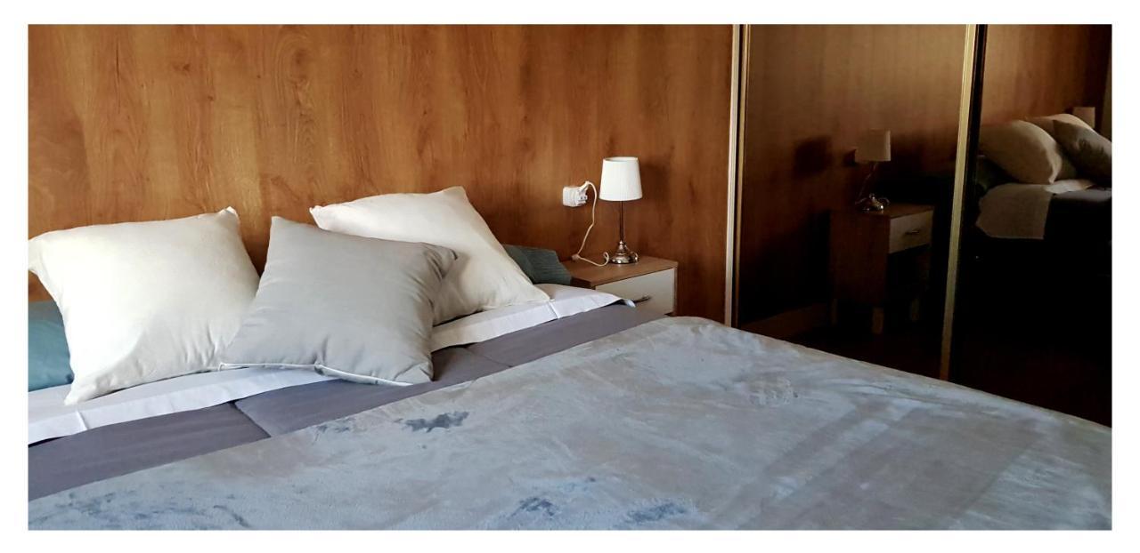 Apartamento Holidays In Ainsa Bagian luar foto